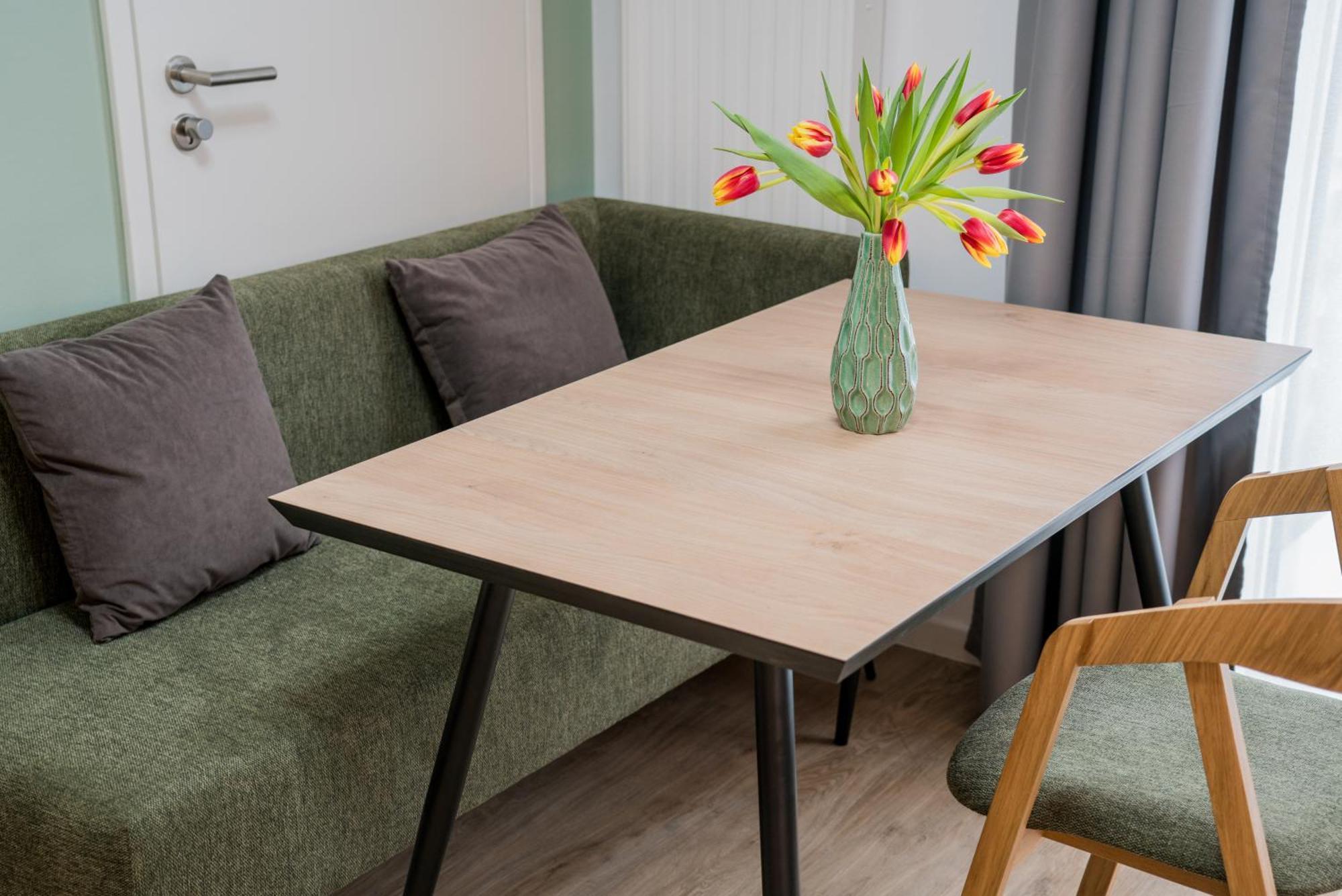 Nena Apartments Berlin Adlershof Buitenkant foto