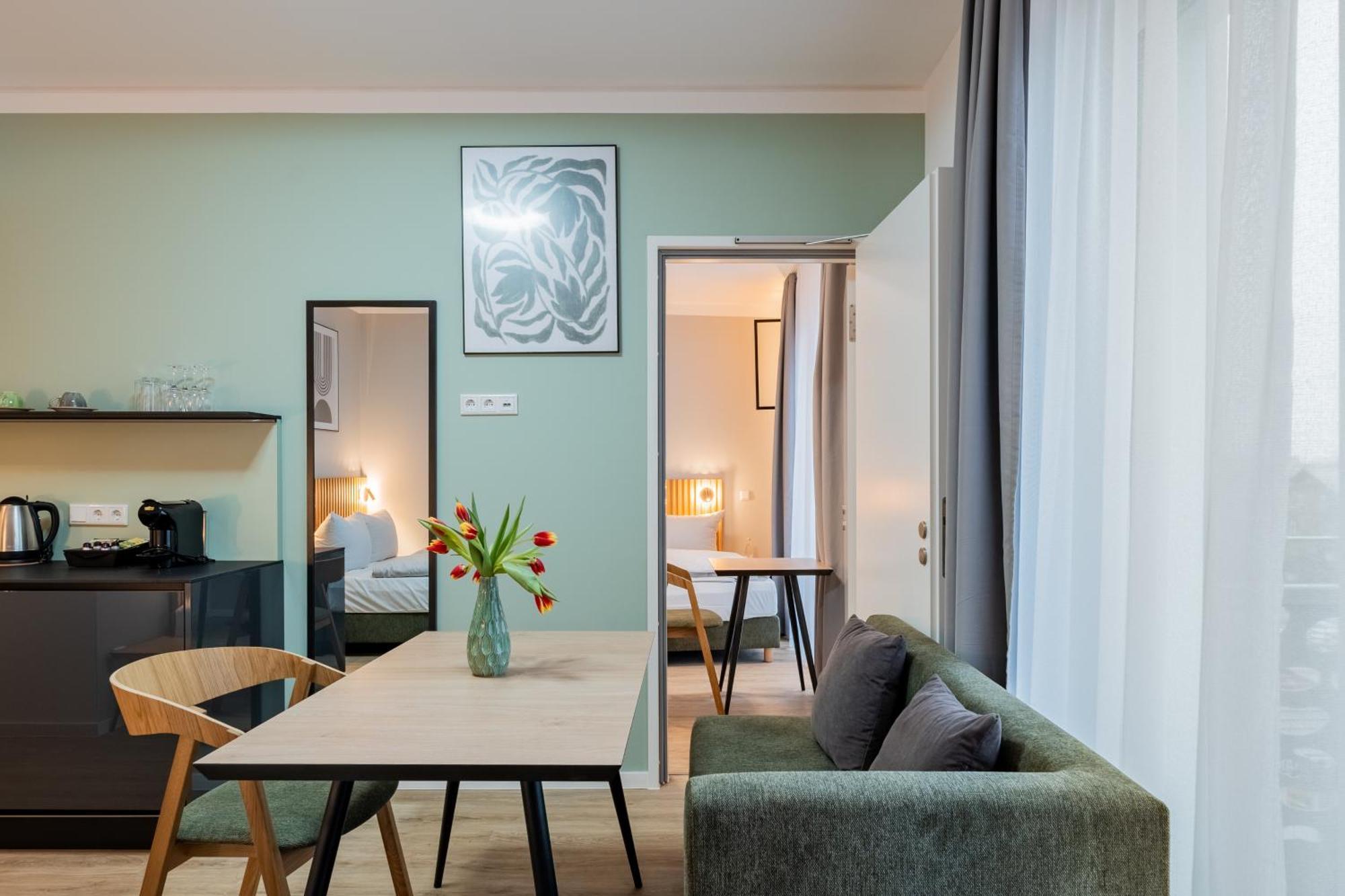 Nena Apartments Berlin Adlershof Buitenkant foto