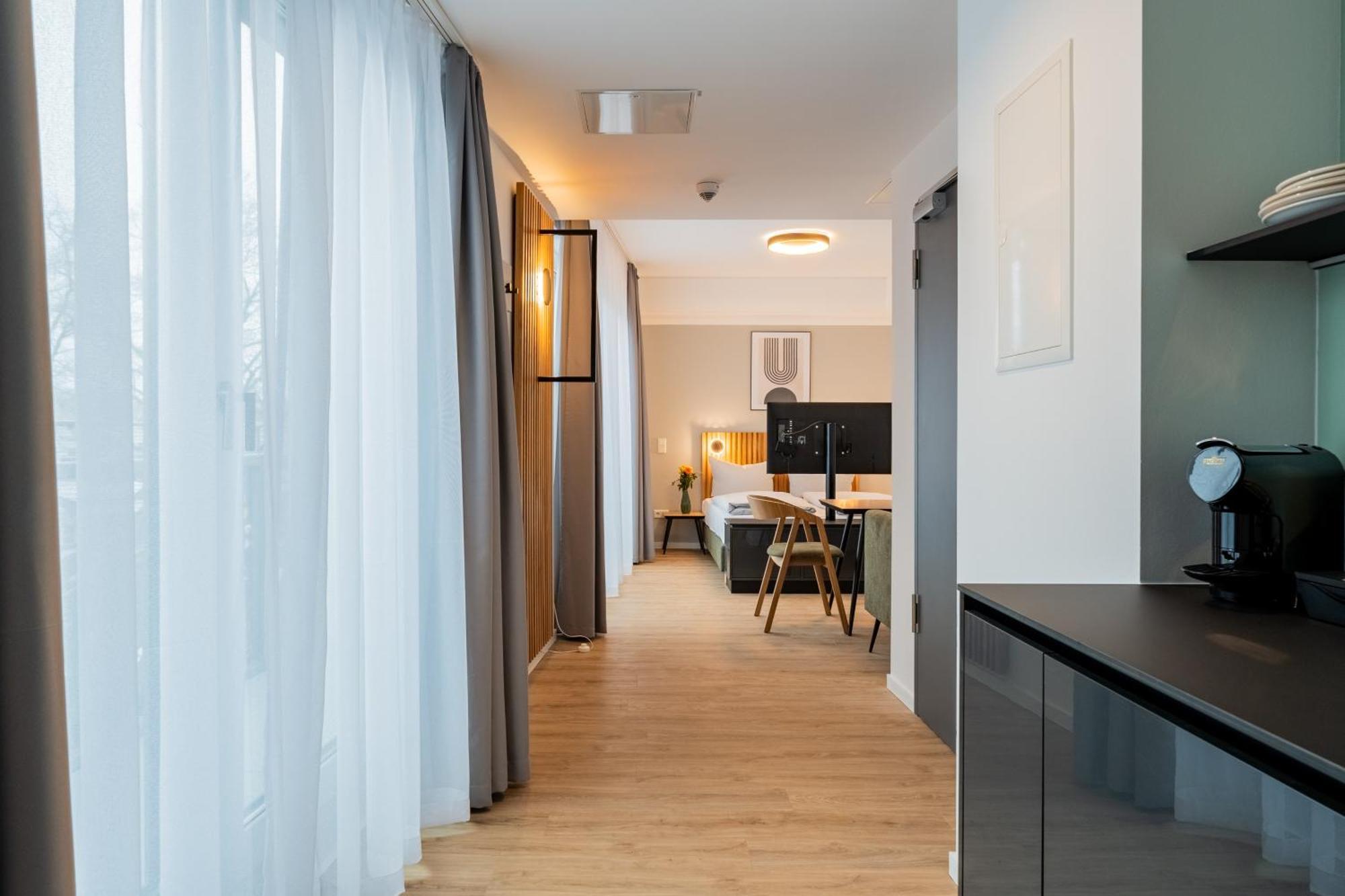 Nena Apartments Berlin Adlershof Buitenkant foto