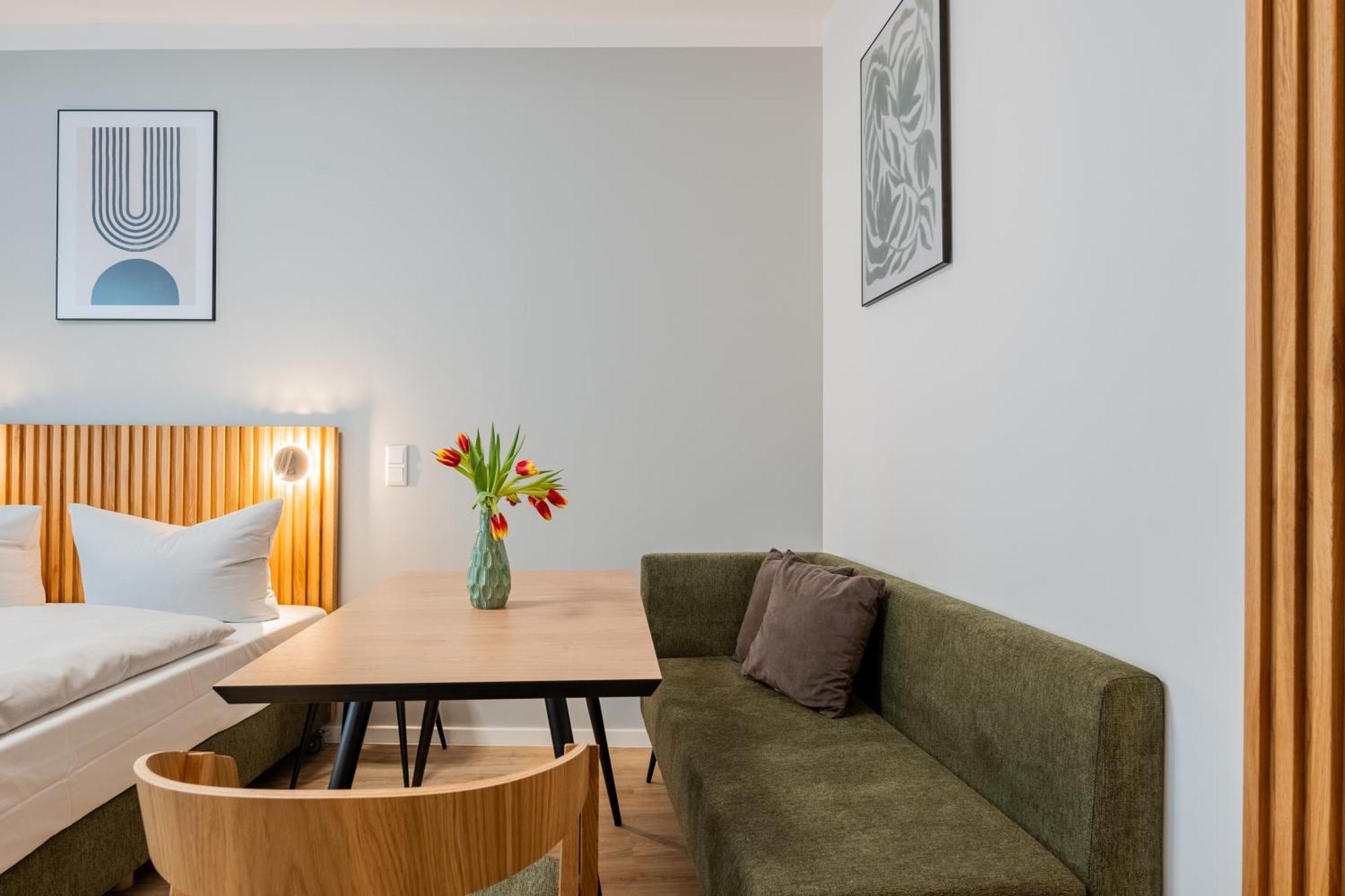Nena Apartments Berlin Adlershof Buitenkant foto