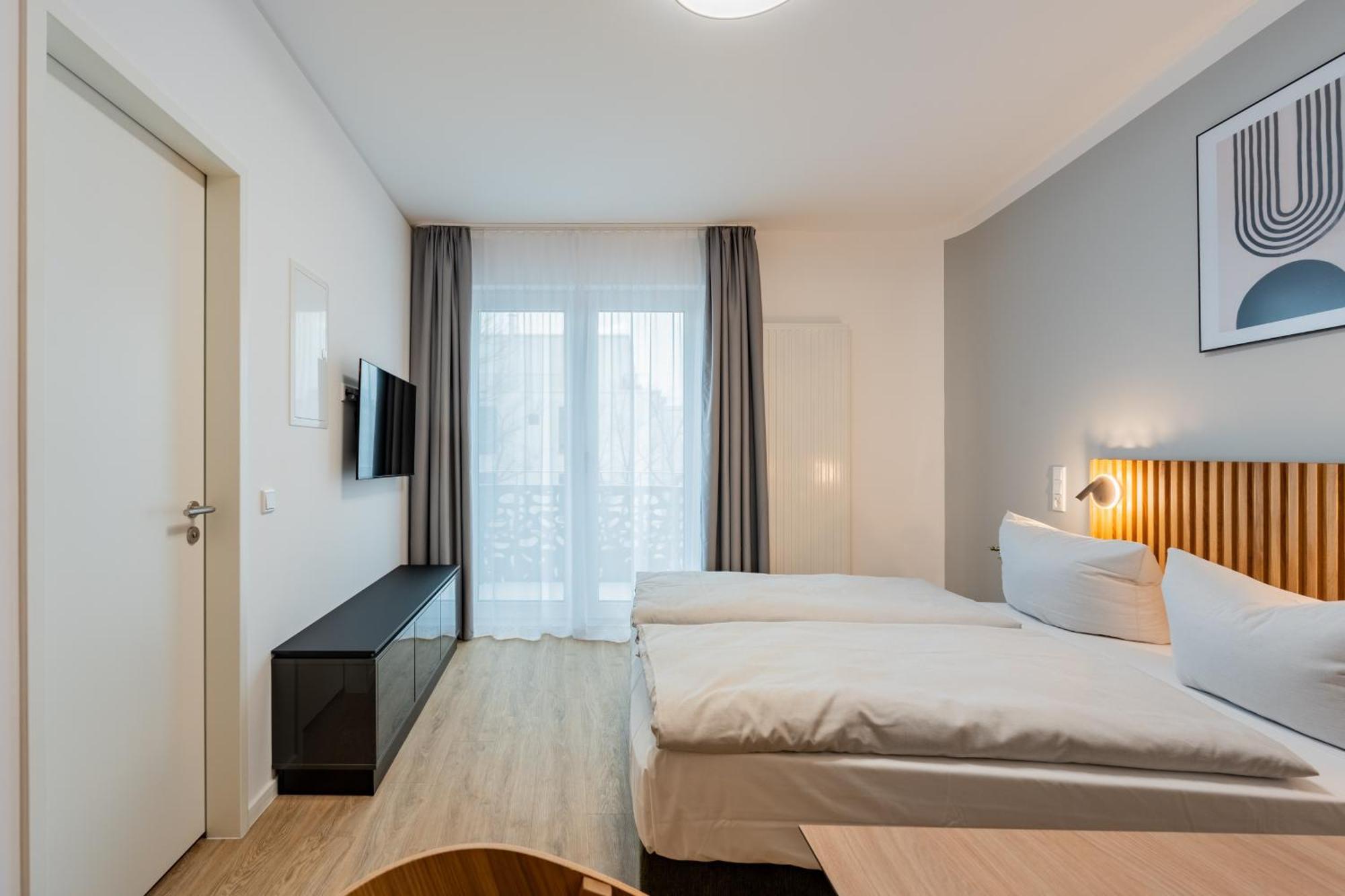 Nena Apartments Berlin Adlershof Buitenkant foto